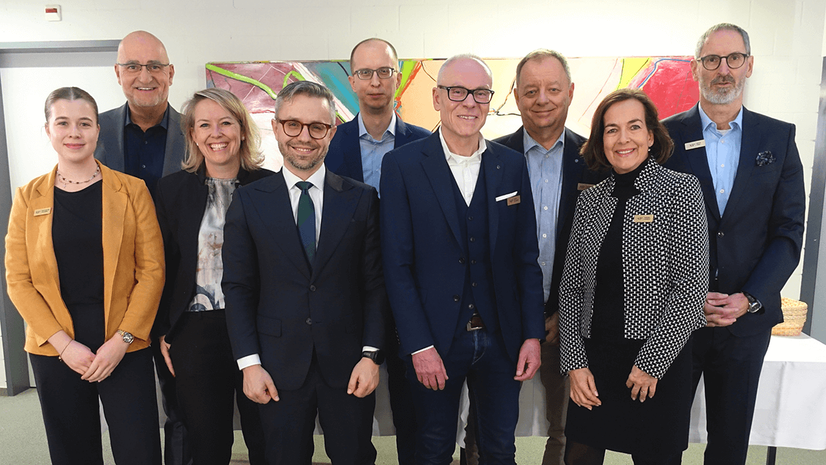 v.l.n.r. Inge von Burg, Urs Lysser, Claudia Probst, Silvano Marchesi, Nicolas Peter, Jürg Jauner, Patrick Christen, Sabine Agnéus und Reto Frei